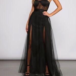 Black Windsor formal dress- Like New